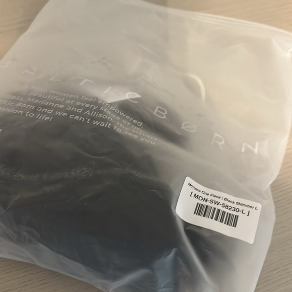 New!Baltic Born NWT Black Cutout One-Piece Swimsuit Large - Picture 12 of 12